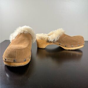 UGG Kalie Chestnut Suede Shearling Sheepskin Wood Bottom Clog sz:4